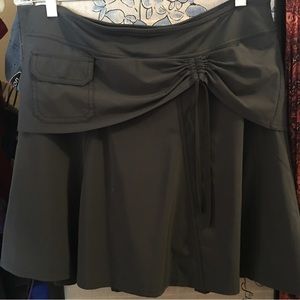 Athleta Skort Gray Flare Skirt, Pocket Drawstring Size 6 New Never Worn